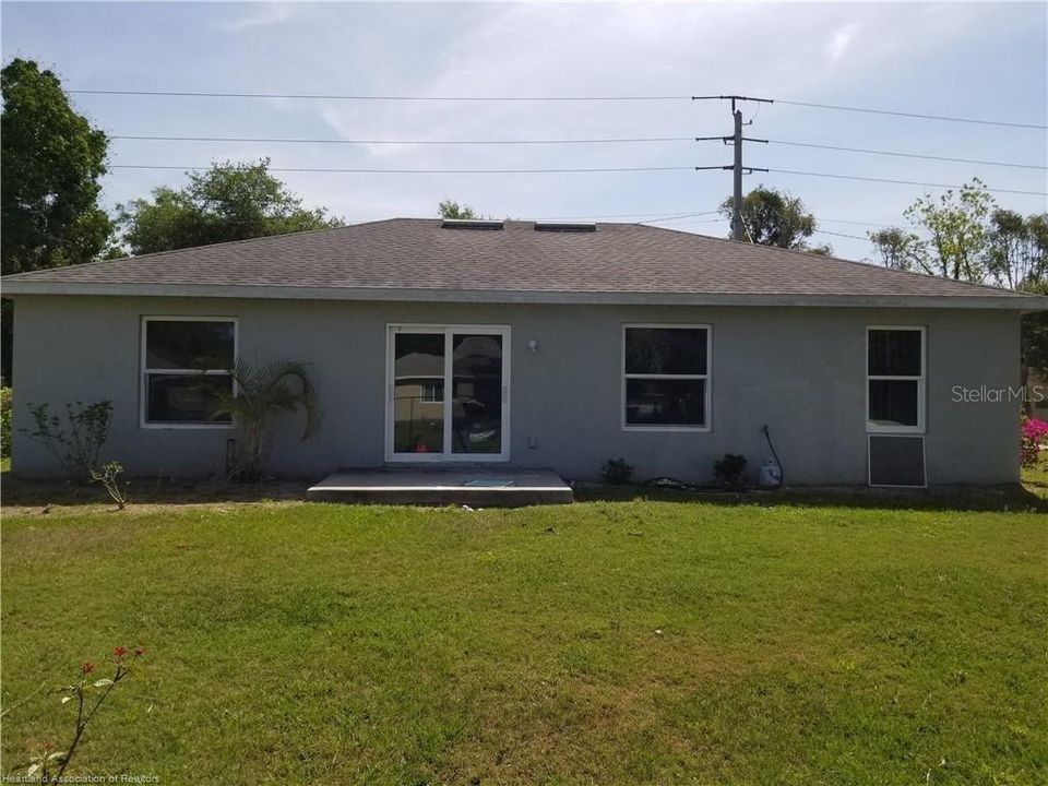 Recently Sold: $239,900 (3 beds, 2 baths, 1316 Square Feet)