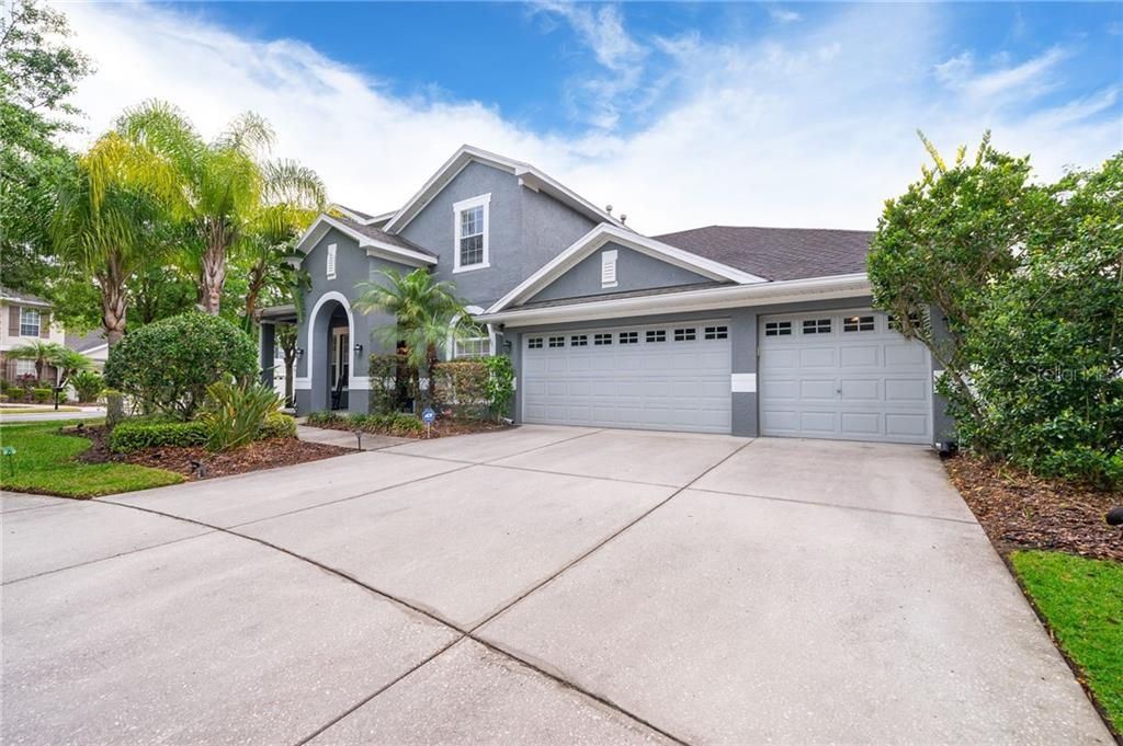 Recently Sold: $479,000 (4 beds, 3 baths, 3015 Square Feet)