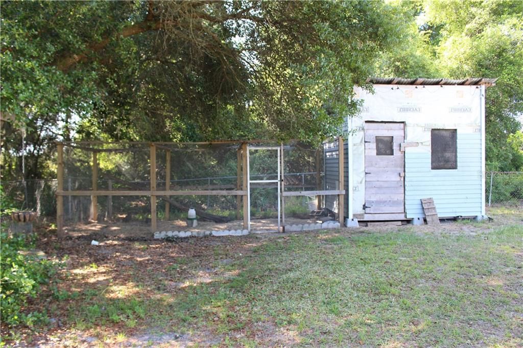 Recently Sold: $210,000 (3 beds, 2 baths, 1728 Square Feet)