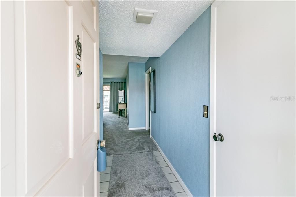 Recently Sold: $90,000 (1 beds, 1 baths, 875 Square Feet)