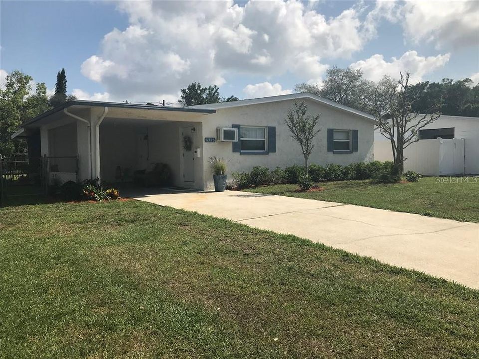 Recently Sold: $199,000 (2 beds, 1 baths, 736 Square Feet)