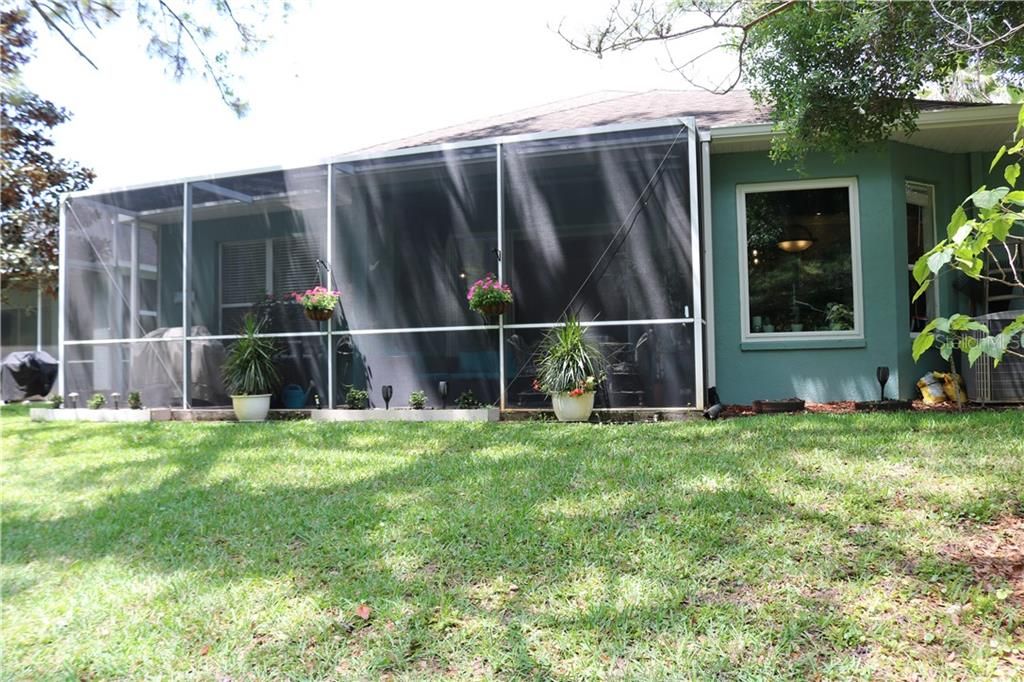 Recently Sold: $270,000 (3 beds, 2 baths, 1824 Square Feet)
