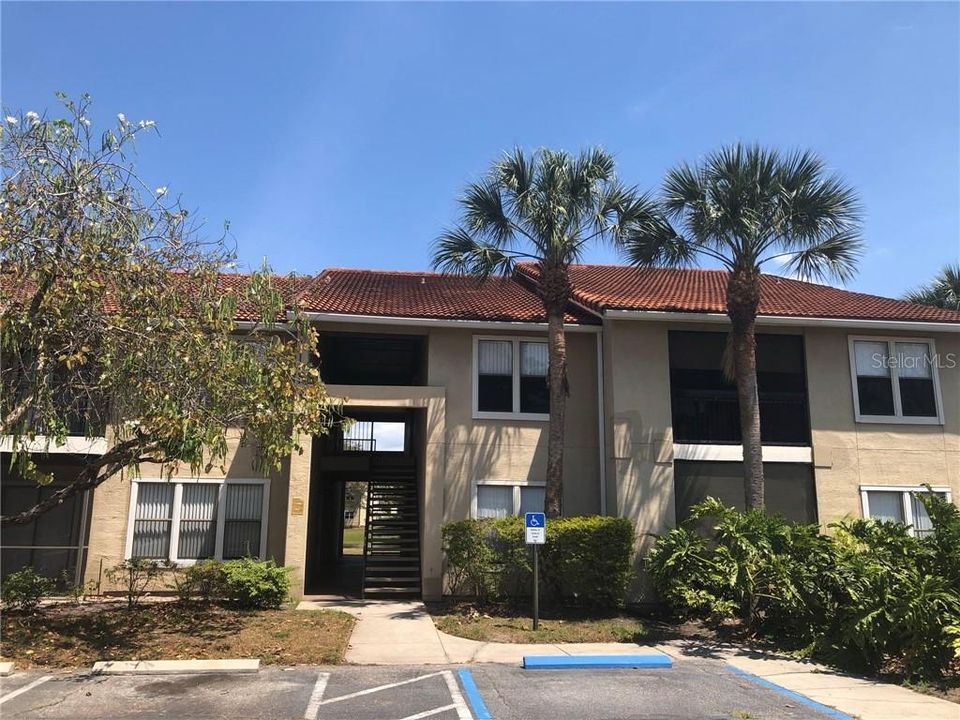 Recently Sold: $85,000 (1 beds, 1 baths, 572 Square Feet)