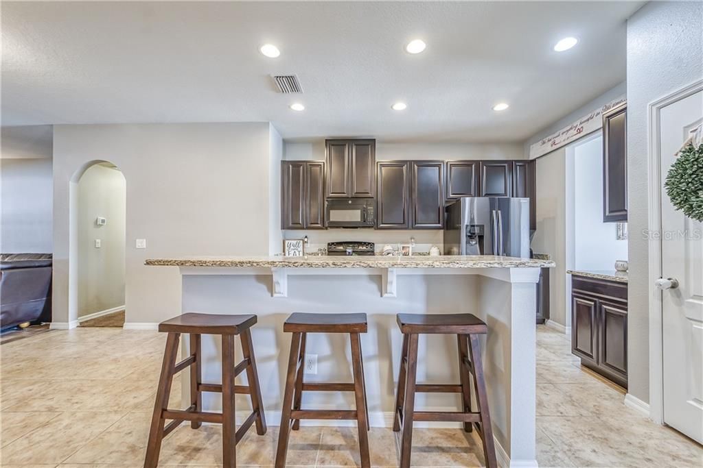 Recently Sold: $365,000 (3 beds, 2 baths, 2210 Square Feet)