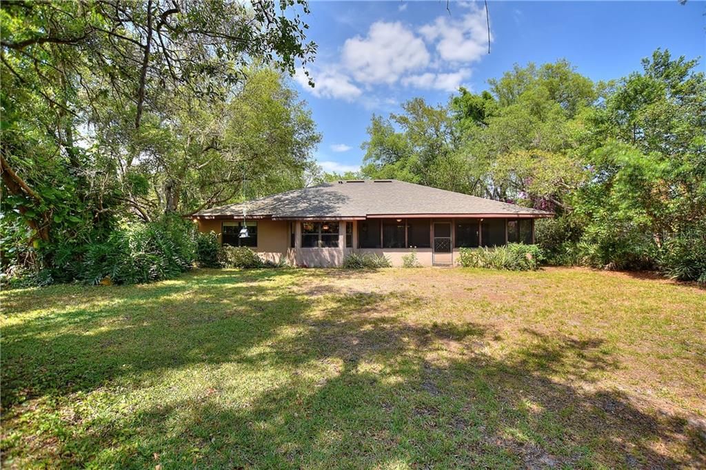 This home is located on a 0.44 acre lot with large back-yard area.