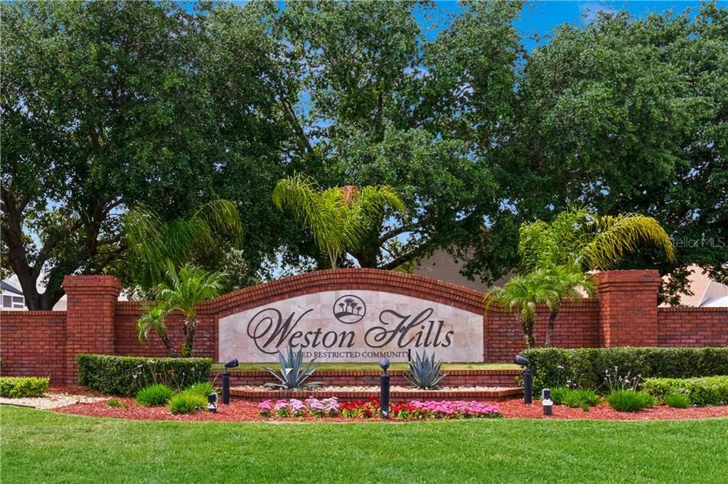 Recently Sold: $345,000 (5 beds, 2 baths, 2886 Square Feet)