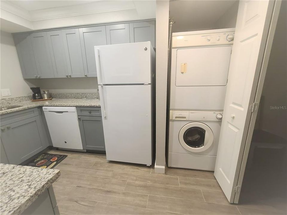 Recently Rented: $2,000 (1 beds, 1 baths, 760 Square Feet)