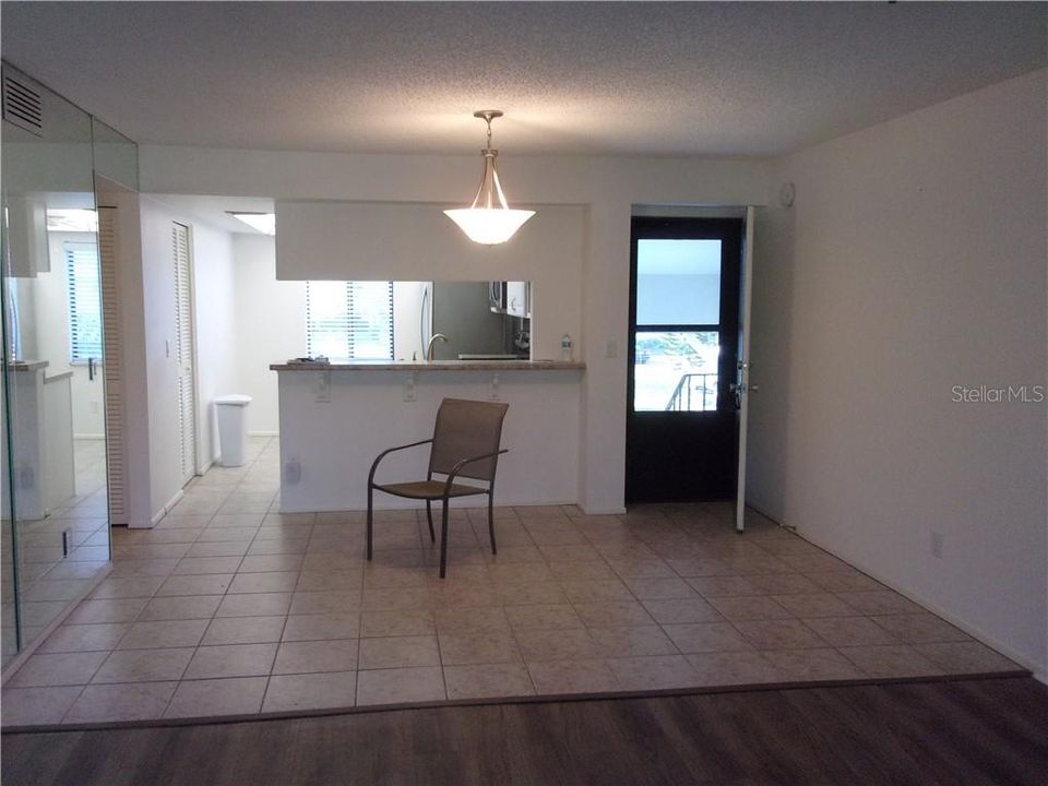 Recently Rented: $1,500 (2 beds, 2 baths, 982 Square Feet)