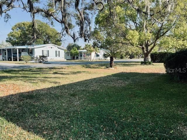 Recently Sold: $139,900 (3 beds, 2 baths, 1296 Square Feet)