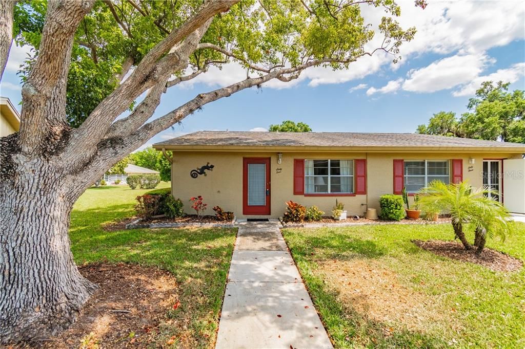 Recently Sold: $94,900 (2 beds, 2 baths, 960 Square Feet)