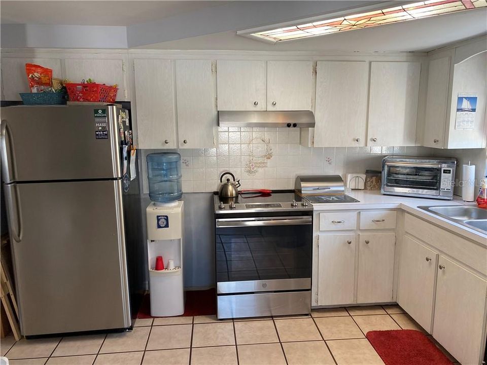 Recently Sold: $179,900 (2 beds, 2 baths, 1180 Square Feet)
