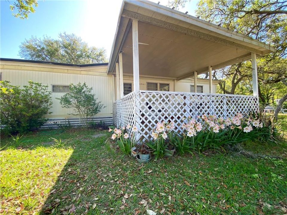 Recently Sold: $49,900 (2 beds, 2 baths, 832 Square Feet)