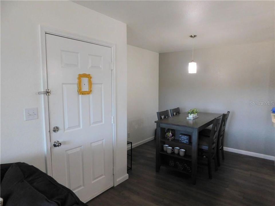 Recently Sold: $110,000 (2 beds, 1 baths, 790 Square Feet)