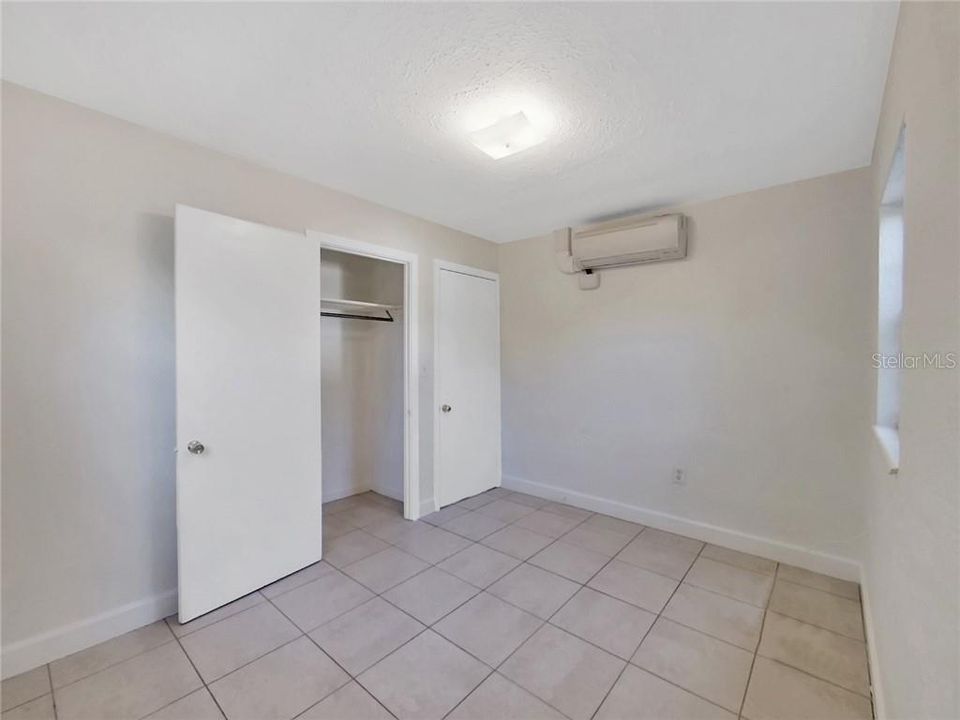 Recently Sold: $185,000 (2 beds, 1 baths, 572 Square Feet)