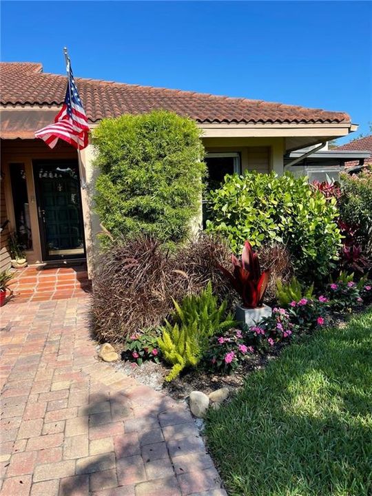 Recently Sold: $489,000 (3 beds, 2 baths, 1656 Square Feet)