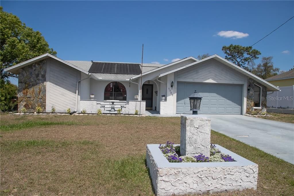 Recently Sold: $239,900 (3 beds, 2 baths, 1705 Square Feet)