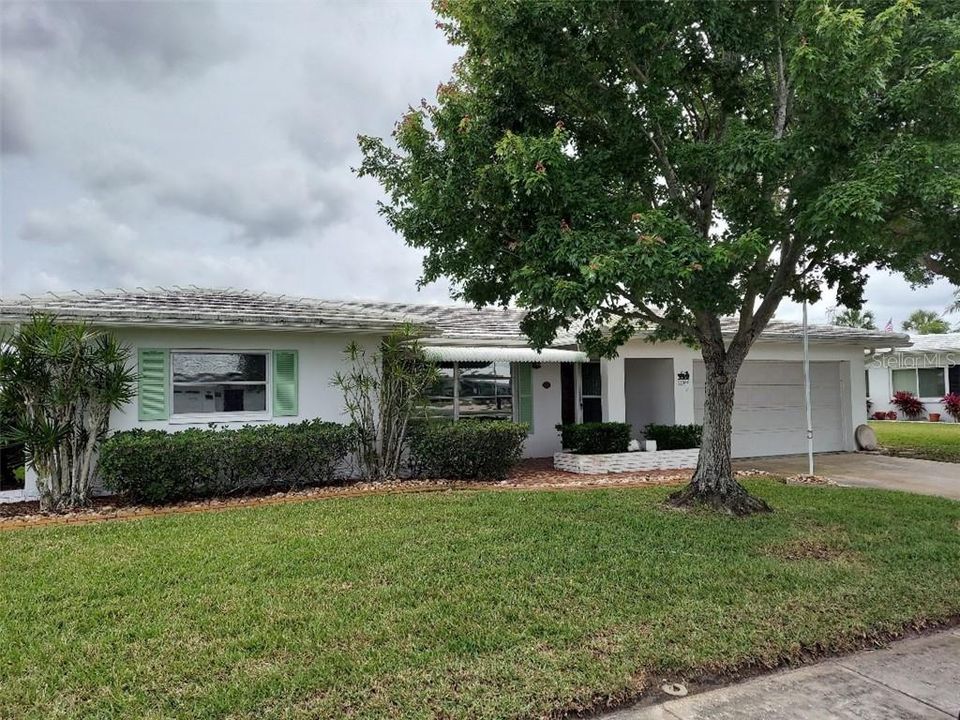 Recently Sold: $239,900 (2 beds, 2 baths, 1649 Square Feet)