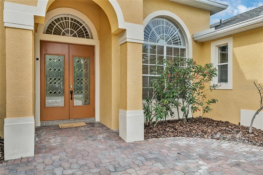 Recently Sold: $645,000 (4 beds, 3 baths, 3638 Square Feet)