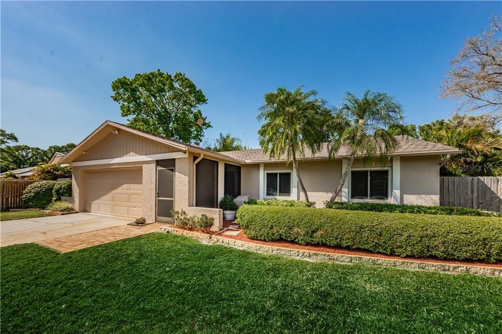 Recently Sold: $445,000 (3 beds, 2 baths, 1913 Square Feet)