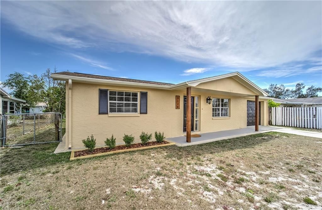 Recently Sold: $169,000 (2 beds, 1 baths, 840 Square Feet)