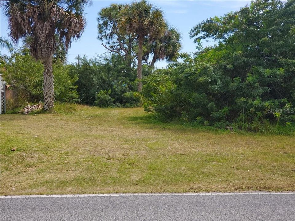 Recently Sold: $62,500 (0.12 acres)