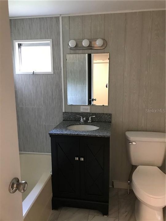 Recently Sold: $68,900 (2 beds, 1 baths, 588 Square Feet)