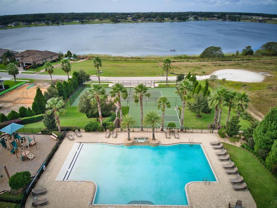 The community pool and tennis courts overlook Lake Tennessee.