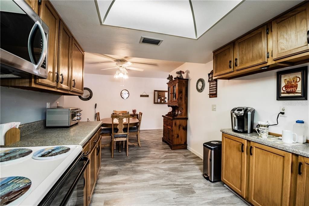 Recently Sold: $88,000 (2 beds, 2 baths, 1251 Square Feet)