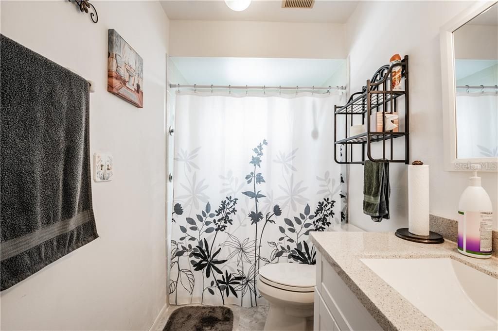 Recently Sold: $88,000 (2 beds, 2 baths, 1251 Square Feet)