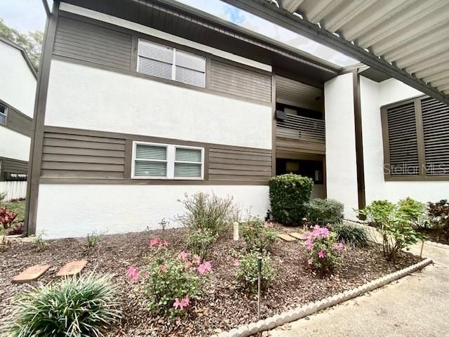 Recently Sold: $85,000 (2 beds, 2 baths, 1251 Square Feet)