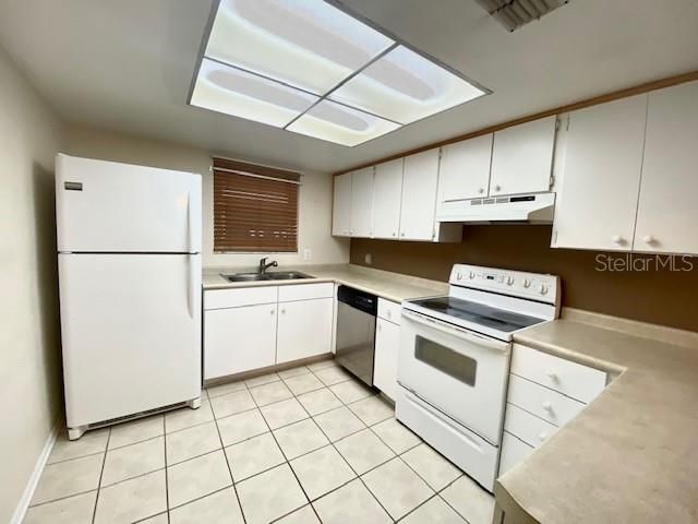 Recently Sold: $85,000 (2 beds, 2 baths, 1251 Square Feet)