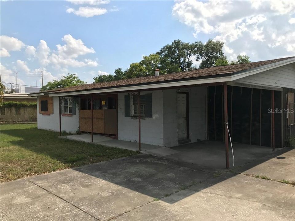 Recently Sold: $179,000 (4 beds, 2 baths, 1668 Square Feet)
