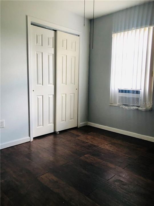 Recently Sold: $140,000 (2 beds, 2 baths, 912 Square Feet)