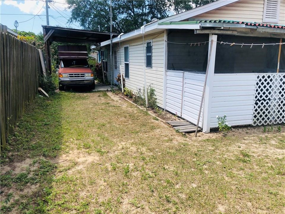 Recently Sold: $140,000 (2 beds, 2 baths, 912 Square Feet)