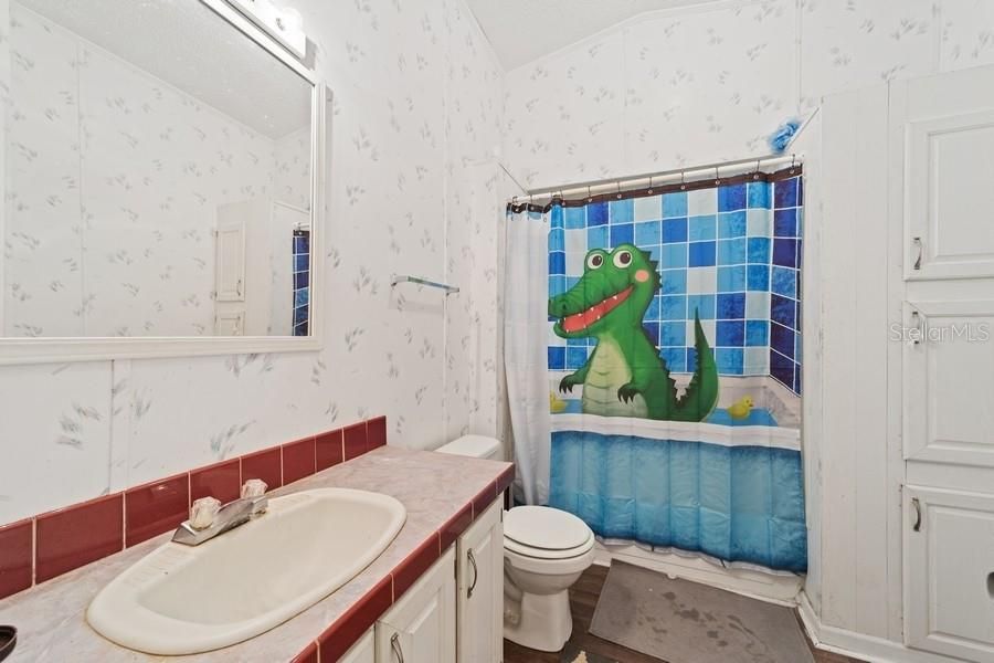 Недавно продано: $1,425,000 (7 спален, 5 ванн, 6841 Квадратных фут)