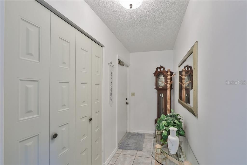 Recently Sold: $249,900 (2 beds, 2 baths, 1713 Square Feet)