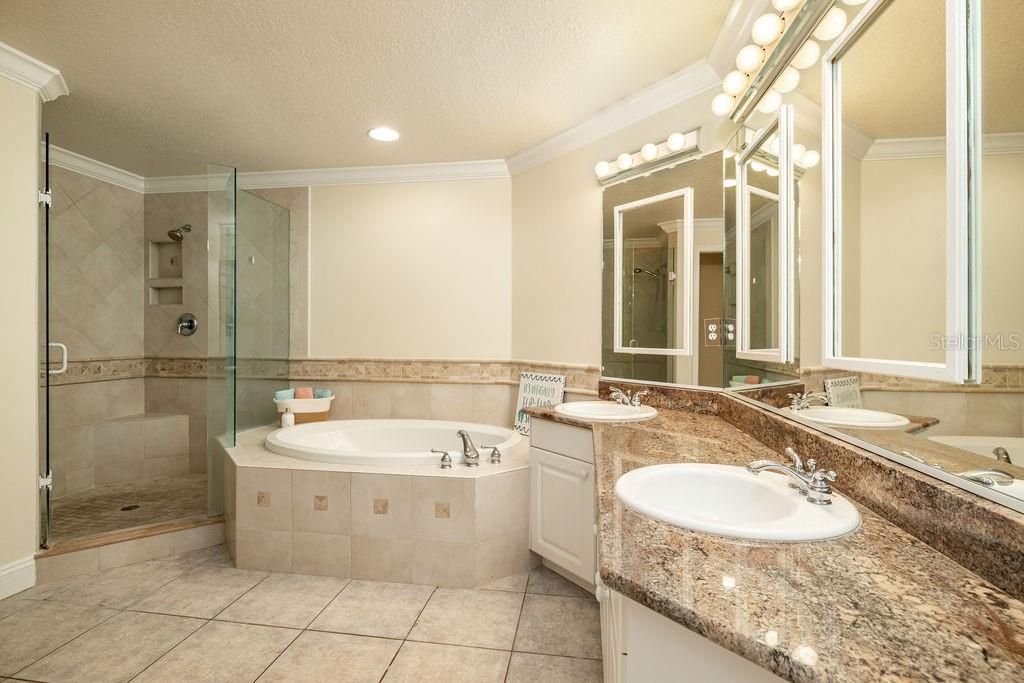 Master bath with garden tub and double sinks
