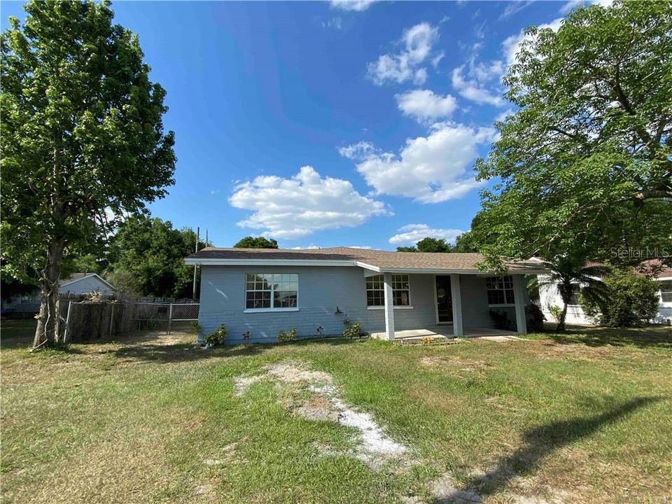 Recently Rented: $1,250 (3 beds, 2 baths, 1706 Square Feet)