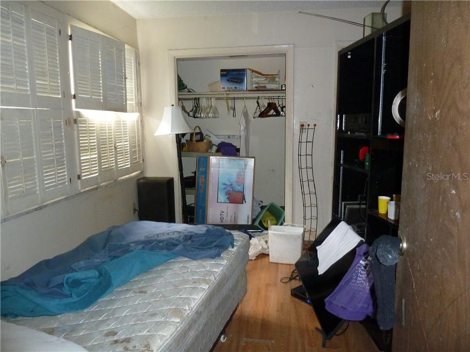 Vendido Recientemente: $55,000 (2 camas, 1 baños, 725 Pies cuadrados)