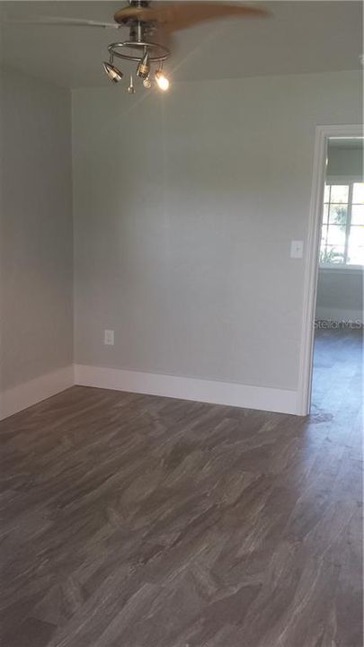 Recently Rented: $1,500 (1 beds, 1 baths, 500 Square Feet)