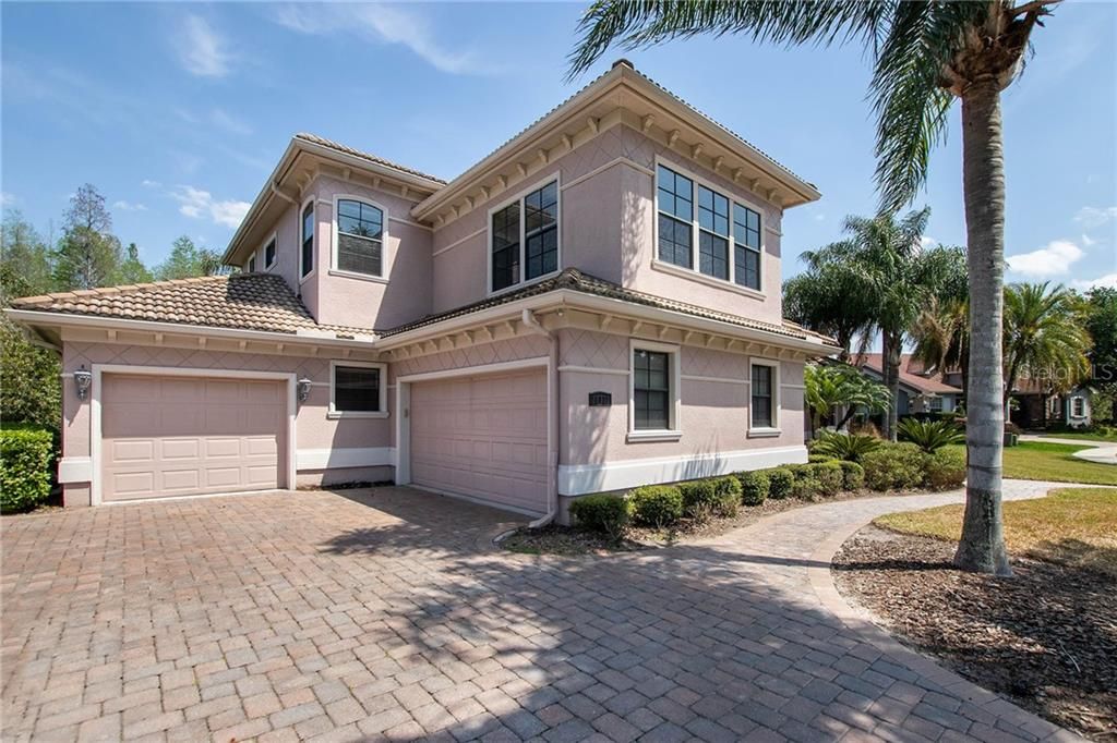 Recently Sold: $635,000 (6 beds, 3 baths, 4010 Square Feet)