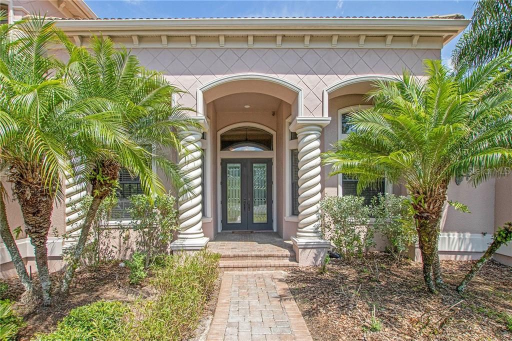 Recently Sold: $635,000 (6 beds, 3 baths, 4010 Square Feet)