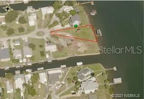 Vendido Recientemente: $449,999 (0.34 acres)