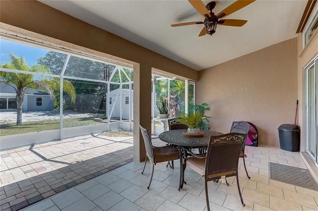 Recently Sold: $238,000 (3 beds, 2 baths, 1424 Square Feet)