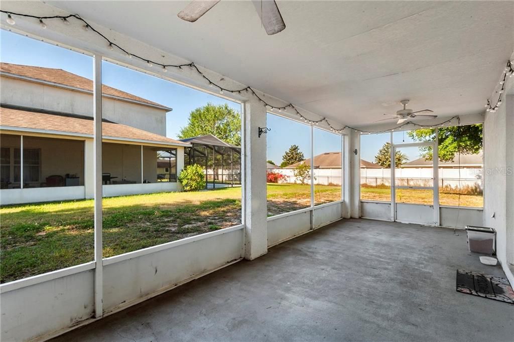 Recently Sold: $290,000 (5 beds, 2 baths, 2824 Square Feet)