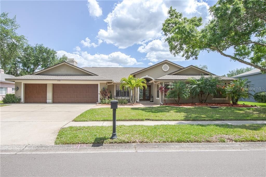 Recently Sold: $615,000 (4 beds, 2 baths, 2954 Square Feet)