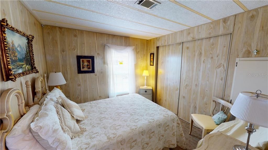 Nice sized guest bedroom