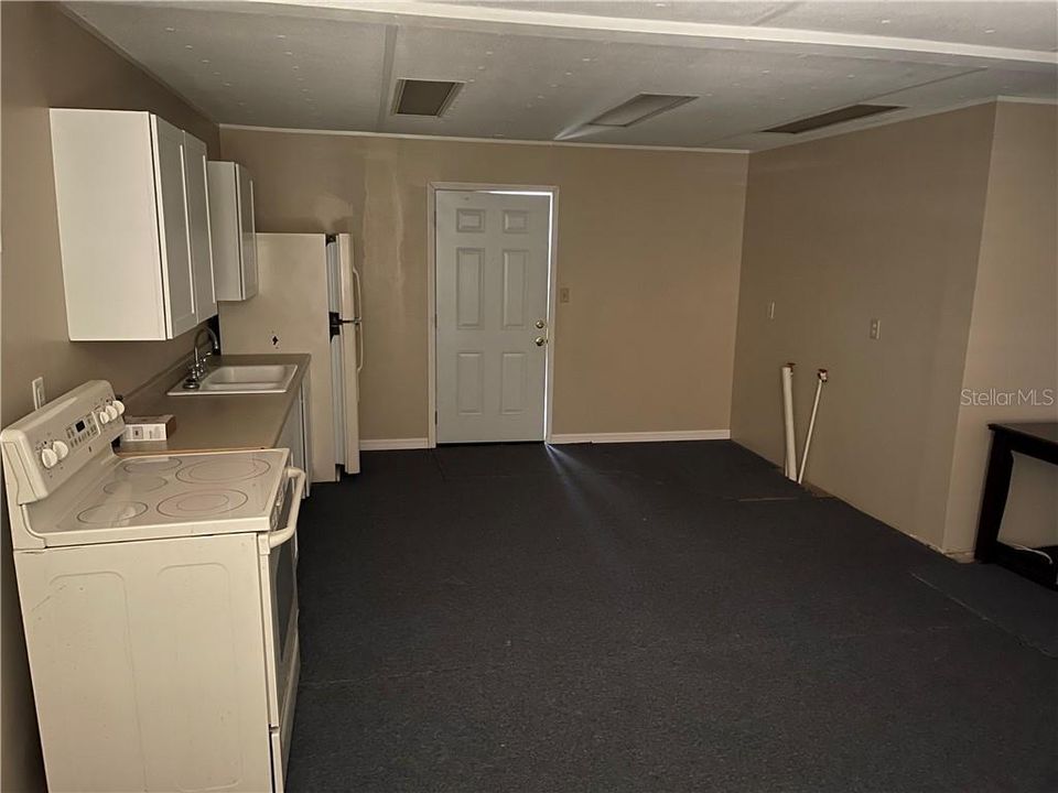 Recently Sold: $59,000 (2 beds, 1 baths, 792 Square Feet)