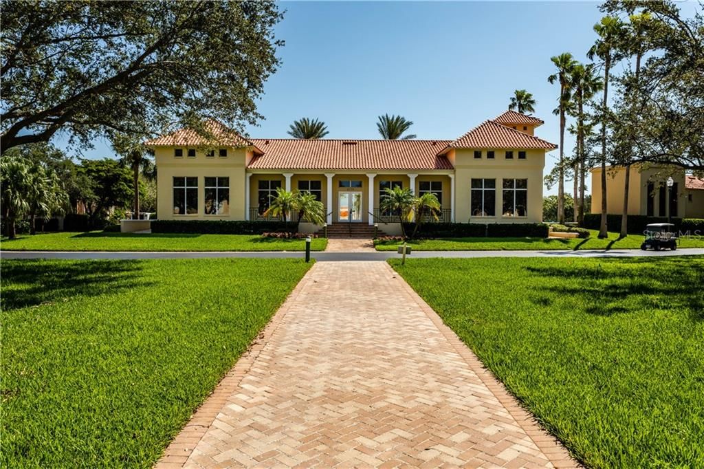 Recently Sold: $1,299,000 (3 beds, 3 baths, 2500 Square Feet)