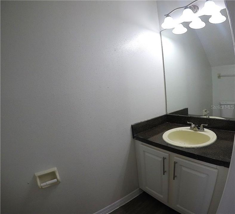 Недавно арендовано: $1,395 (2 спален, 3 ванн, 1300 Квадратных фут)